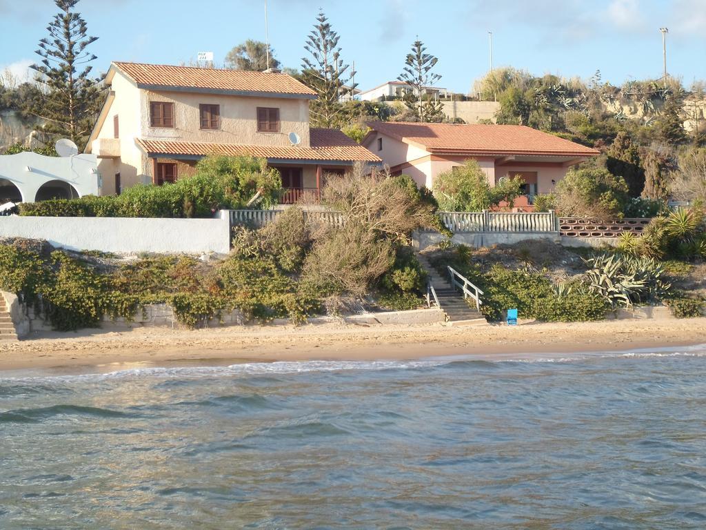 Villa Eva Sul Mare Area "A" Pozzallo Værelse billede